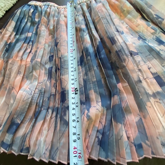 BCBGeneration pleated mini skirt - Picture 4 of 6